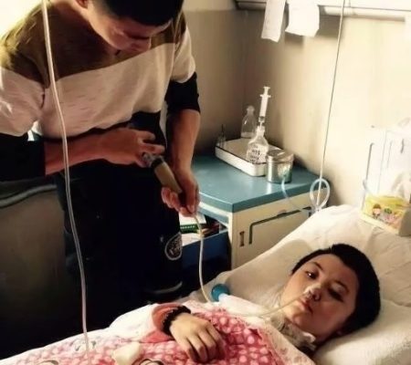 Sự thật về ‘Bạn trai tận tụy nhất Trung Quốc’: Lòng tốt hay lừa dối?