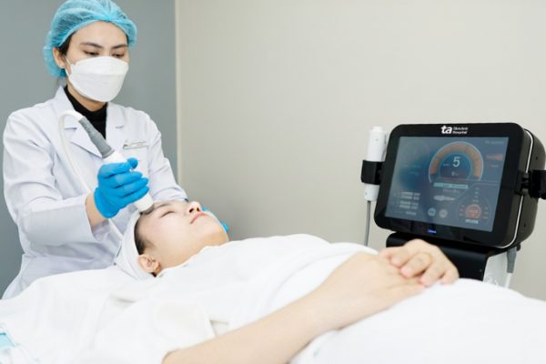 Biến chứng da do kem trộn: Cách xử lý và phục hồi