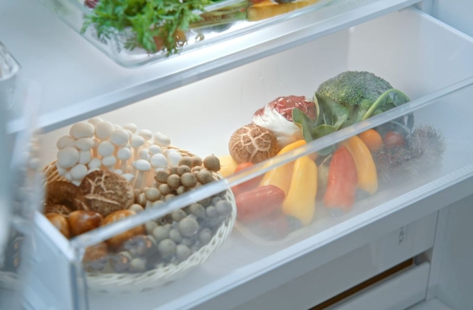 Ngăn Hydro Fresh duy trì độ ẩm trái cây, rau củ. Ảnh: Toshiba