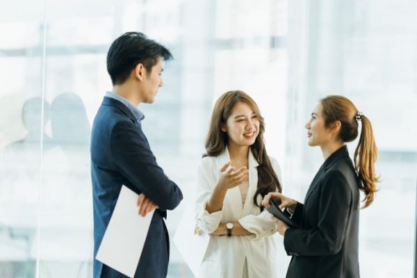 Tại sao ta không thích một người: Giải mã tâm lý