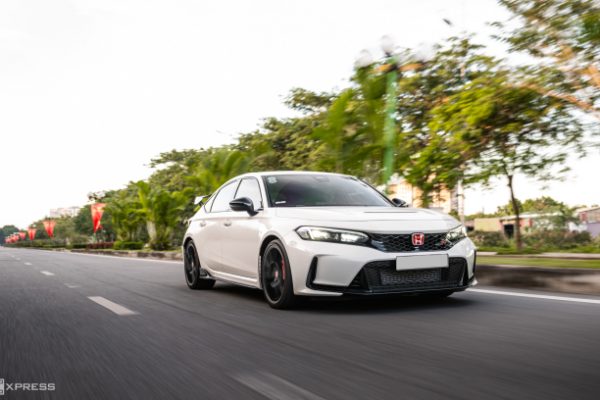 Honda Việt Nam: Bán hết 10 xe Civic Type R cuối cùng