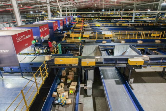 BEST Express đang kỷ niệm 6 năm hoạt động tại Việt Nam. Ảnh: BEST Express
