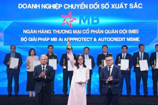 MBBank: Giải thưởng Doanh nghiệp Chuyển đổi số Xuất sắc