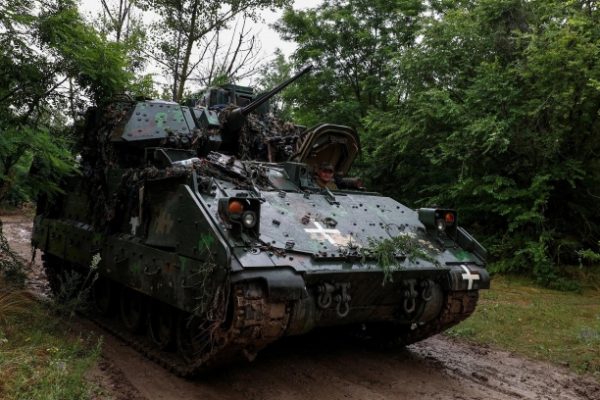 EU dùng tài sản Nga mua vũ khí cho Ukraine: Tin mới