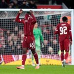 Nghịch lý Liverpool: Điều gì đang xảy ra?