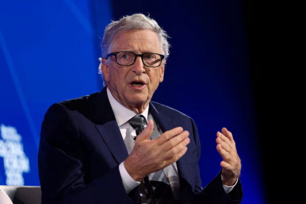 Bill Gates: Ưu tiên phúc lợi hơn cắt giảm khí thải