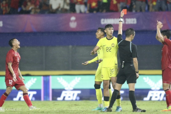Cựu danh thủ Malaysia lo ngại Việt Nam tại SEA Games