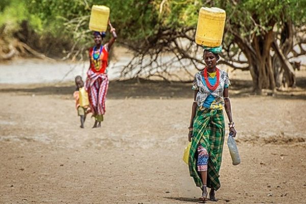 Người Kenya: Tiến hóa gene giúp sống sót khắc nghiệt ở sa mạc
