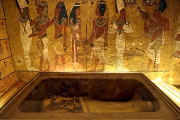 Mộ Tutankhamun: Nguy cơ sụp đổ và bảo tồn di sản