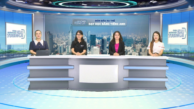 Các chuyên gia từ DOL English, RAB Consulting tham gia buổi giao lưu Đón đầu xu thế dạy học bằng tiếng Anh. Ảnh: Vinh San