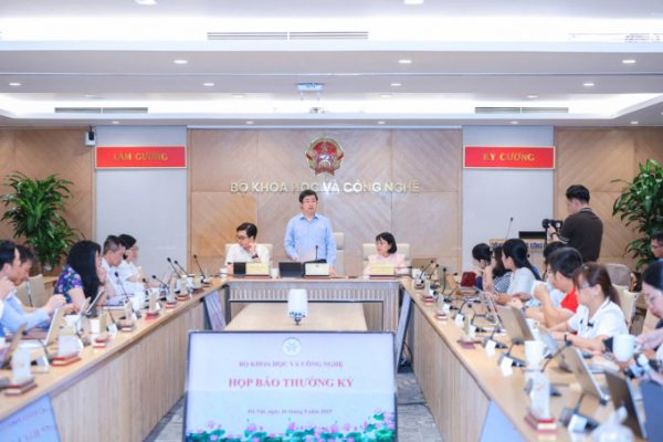 Khai mạc Tuần lễ Số quốc tế Việt Nam 2025: Sự kiện số nổi bật