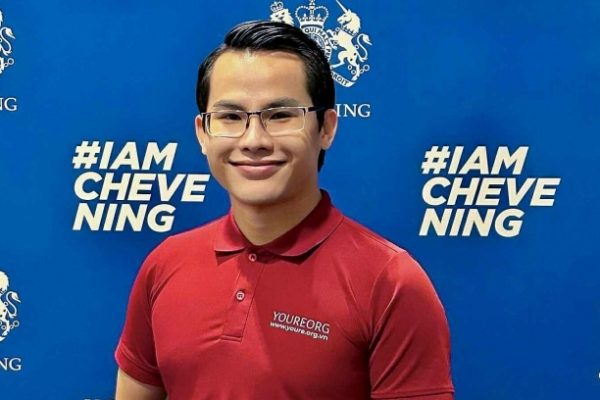 Hành trình từ làng trẻ mồ côi đến đại học hàng đầu thế giới