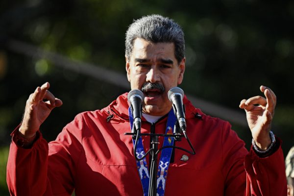 Venezuela: Ông Maduro tuyên bố có 5.000 tên lửa bảo vệ hòa bình