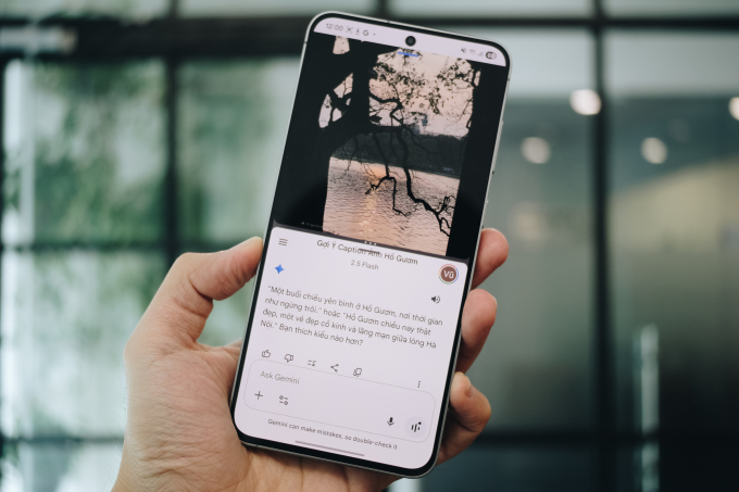 Gemini Live gợi ý caption cho người dùng sau khi chụp ảnh. Ảnh: Khải Minh