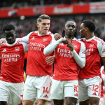 Neville: Arsenal nắm giữ chức vô địch Ngoại Hạng Anh