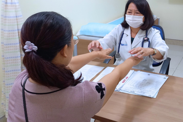 Nhận biết sớm: Dấu hiệu cảnh báo cơn đau nửa đầu Migraine