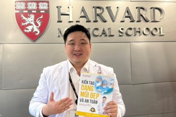 Dr. Nguyên Giáp: Ứng dụng quản trị y khoa Harvard