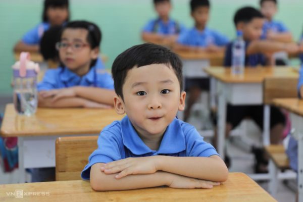 Tiếng Anh Bắt Buộc từ Lớp 1: Tin Giáo Dục Mới Nhất