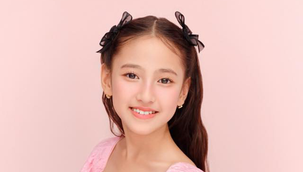 Con gái Hà Kiều Anh học đàn tỳ bà