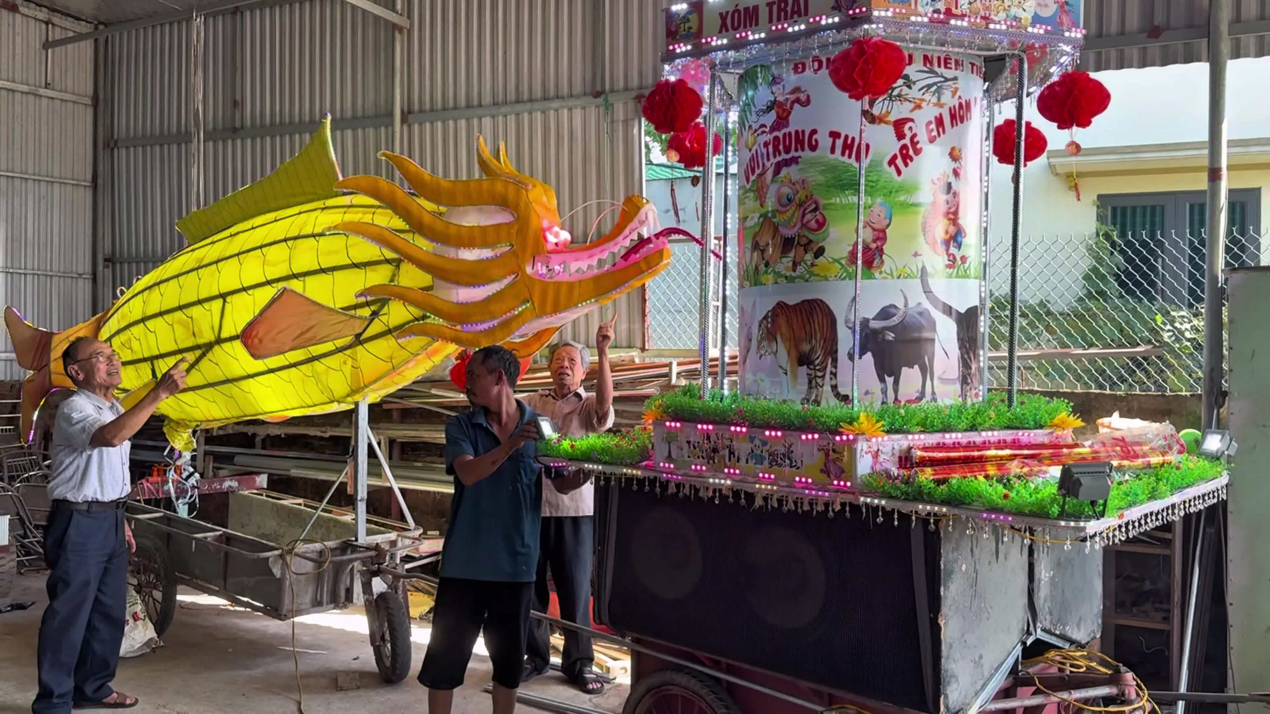 Dân Thái Bình góp tiền làm 100 mô hình 