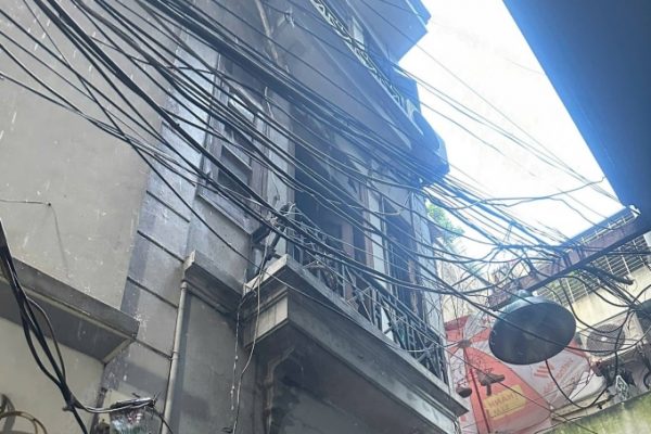 Hà Nội: Cháy nhà khiến 5 người chết thương tâm