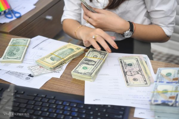 Kiều hối TP.HCM 9 tháng: Gần 8 tỷ USD (USD Remittance)
