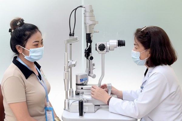 Corticoid và Nguy cơ Đục Thủy Tinh Thể: Cảnh báo & Phòng ngừa