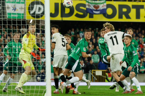 Đức và Bỉ vất vả giành chiến thắng tại vòng loại World Cup