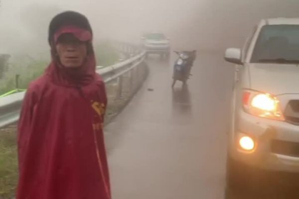 Sạt lở đèo Đại Ninh: Tuyến Mũi Né – Đà Lạt tê liệt