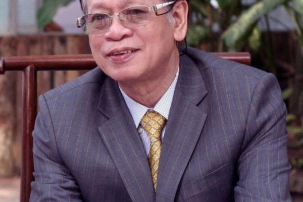 Nguyễn Quang Hồng: Nhà nghiên cứu Hán Nôm tài ba qua đời