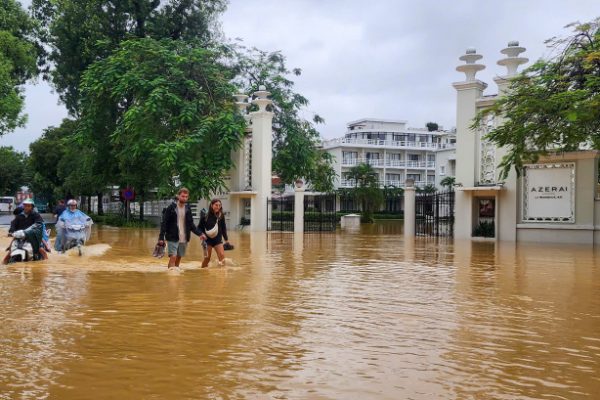 Đỉnh Bạch Mã: Giải mã “tâm mưa” thế giới