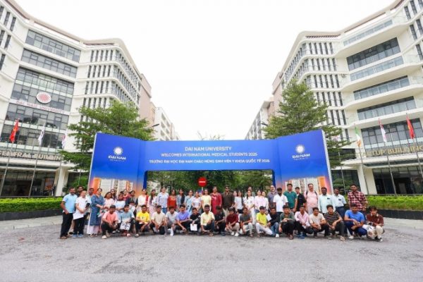 208 sinh viên Ấn Độ học bác sĩ tại Đại học Đại Nam