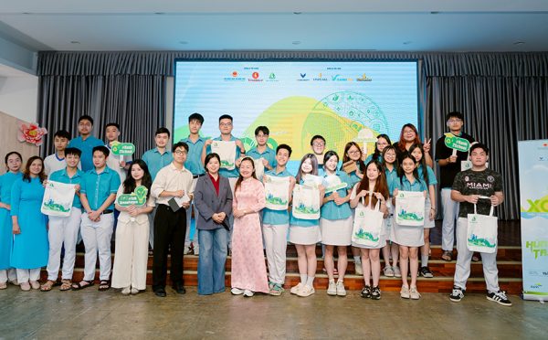 Giáo viên Việt Nam nói về ‘Tiếng nói Xanh’: Chia sẻ & Cảm hứng