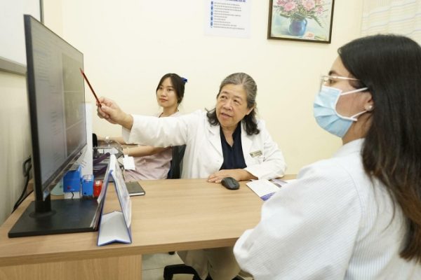 Viêm nhiễm phụ khoa: Nguyên nhân do mất cân bằng vi sinh và cách phòng ngừa