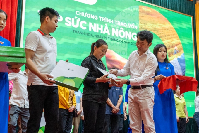 Chương trình Tiếp sức nhà nông của Greenfeed giúp hàng nghìn hộ nông dân khắp cả nước cải thiện sinh kế. Ảnh: Greenfeed Việt Nam