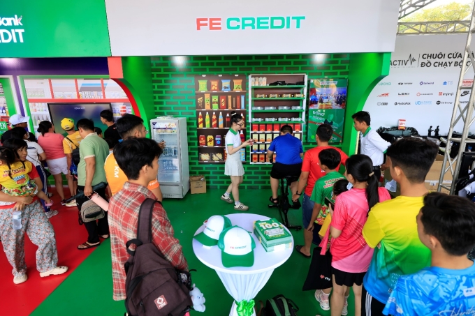 Khu trải nghiệm hút đông đảo runner. Ảnh: FE Credit