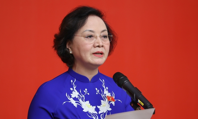 Phó thủ tướng Phạm Thị Thanh Trà phát biểu sáng 25/10. Ảnh: Nhật Bắc