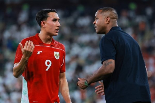 Chuyên gia Indonesia: Kluivert quá tự cao