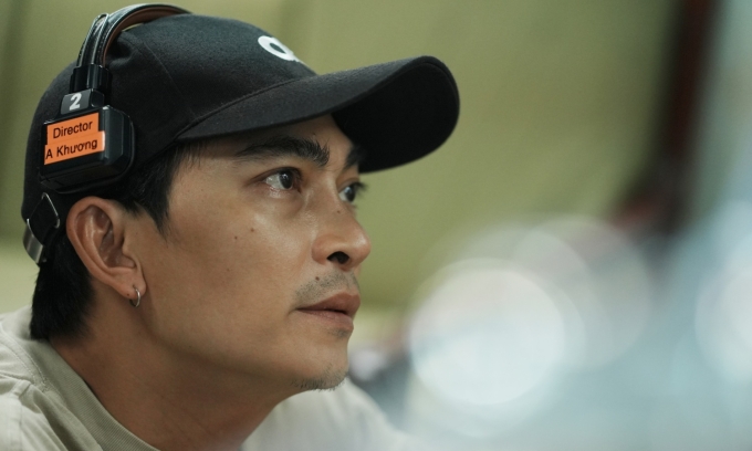 Khương Ngọc trên trường quay. Ảnh: Sơn Nguyễn