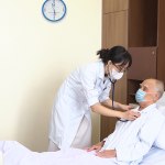 Giun lươn gây phù chân tay: Nguyên nhân và điều trị