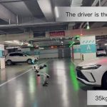 Robot hình người Trung Quốc kéo xe 1,4 tấn: Ấn tượng!