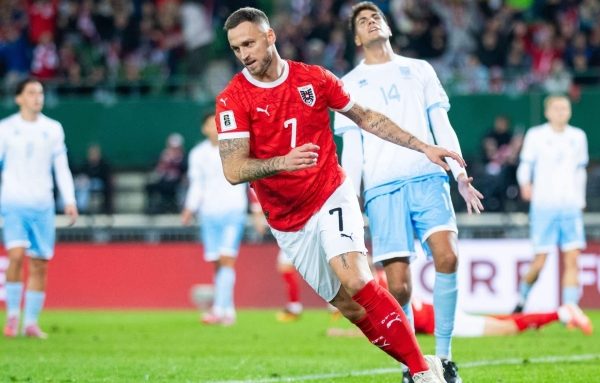 Cơ hội World Cup: Đội yếu nhất cần thua đậm?