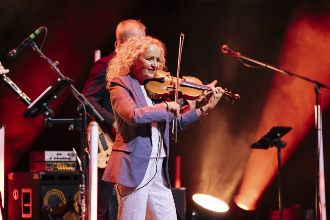 Nghệ sĩ violin Fionnuala Sherry. Ảnh: Ban tổ chức cung cấp