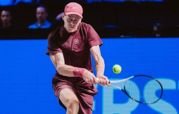 Sinner thắng 19 trận liên tiếp trên sân cứng trong nhà: Kỷ lục mới