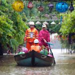 Miền Trung: Gần nửa triệu hộ mất điện do ngập lụt