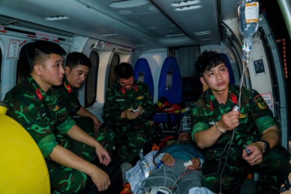 Cấp cứu nhồi máu cơ tim bằng trực thăng: Câu chuyện người bệnh thoát hiểm