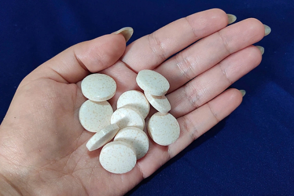 Nguy cơ độc chất trong thuốc giảm cân trôi nổi: Cảnh báo