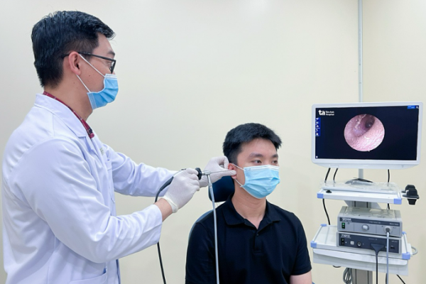 Tác hại khi đeo tai nghe bẩn: Vệ sinh tai nghe đúng cách