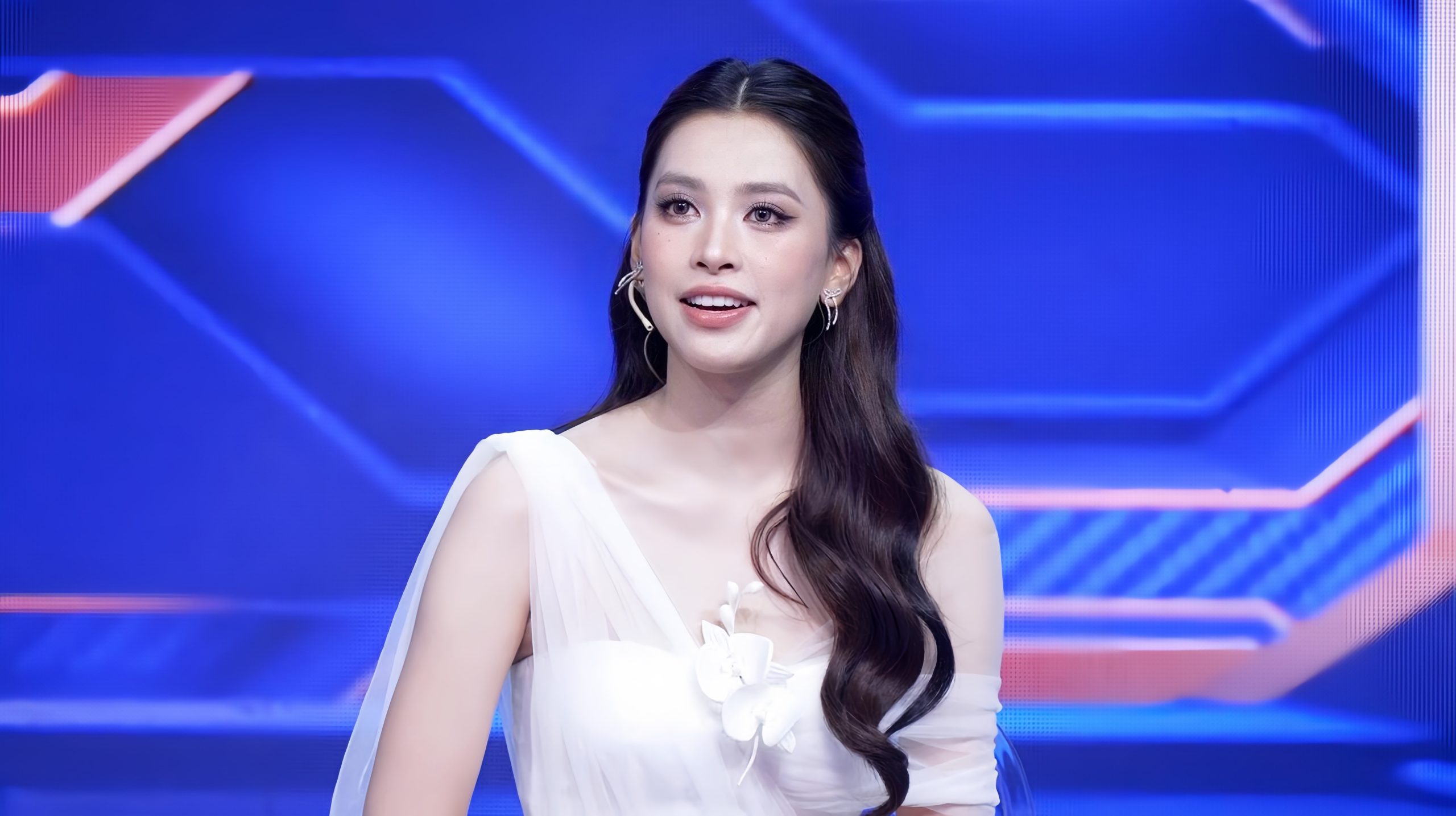 Trấn Thành và dàn sao tham gia show giải trí về AI