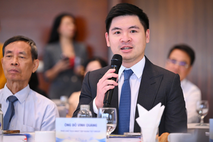 Ông Đỗ Vinh Quang chia sẻ tại cuộc đối thoại cấp cao giữa chuyên gia và doanh nghiệp. Ảnh: T&T Group